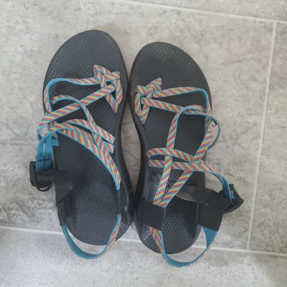 Chacos - Picture 2 of 3